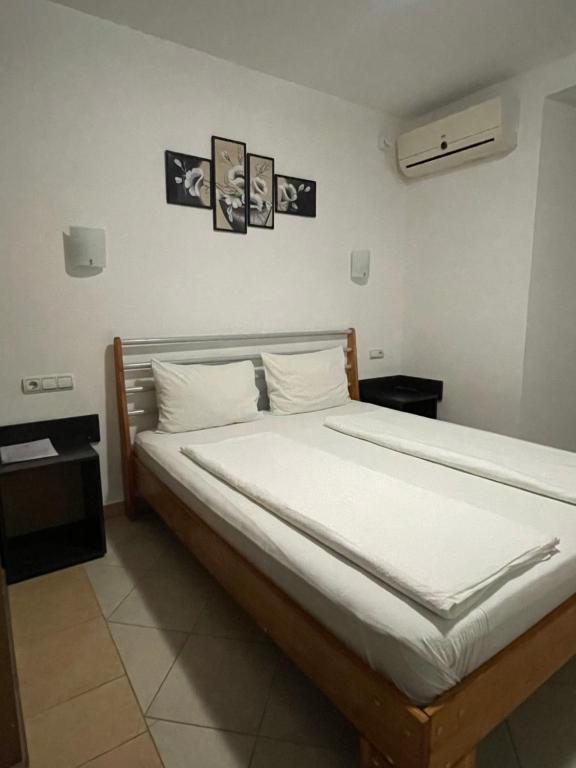 Villa i SPA Stević - Double Or Twin Room With Spa Access
