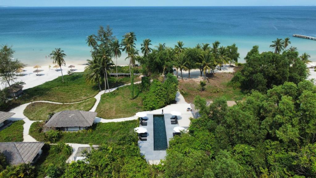 an aerial view of a resort with the beach at Tamu Koh Rong in Koh Rong Island