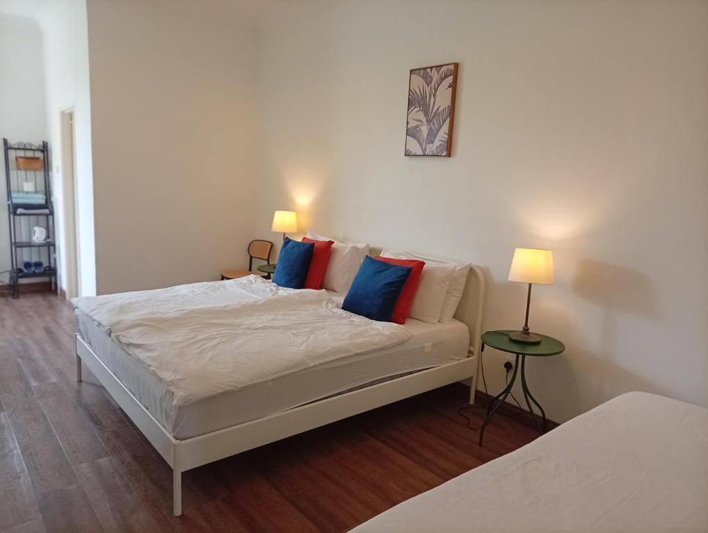 Rumah Putih near KLIA - 