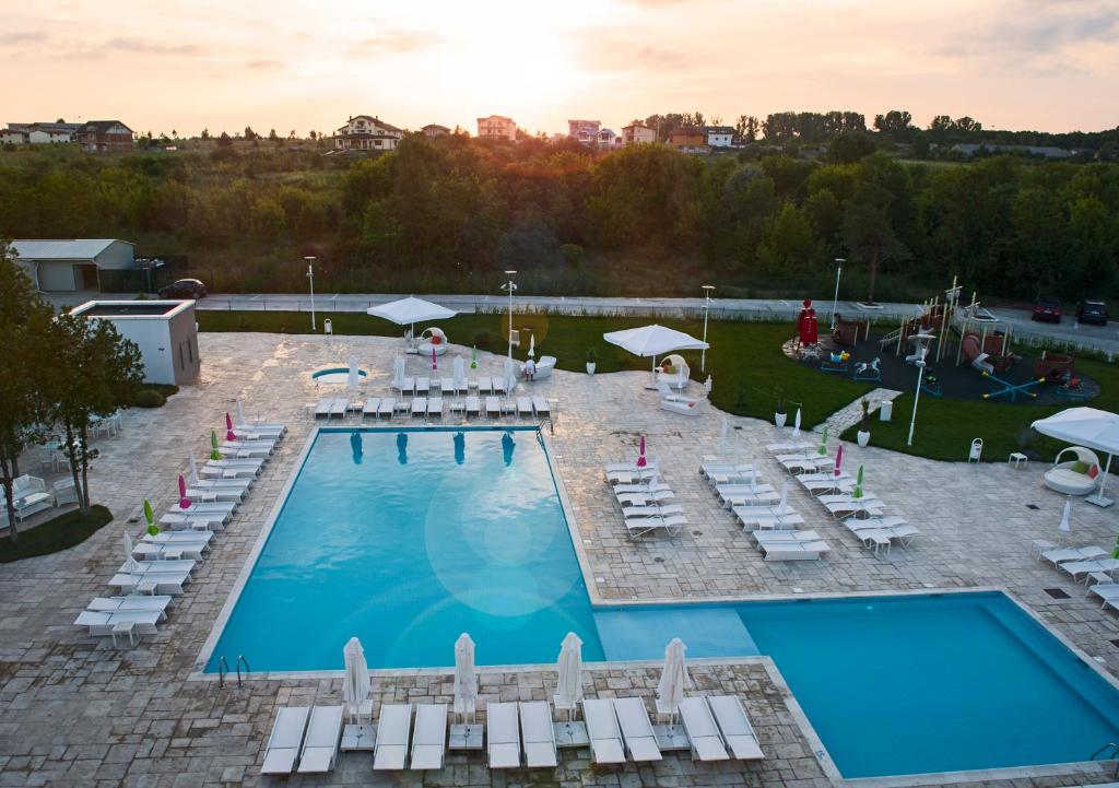 Bazén v ubytování Hotel Melodia nebo v jeho okolí