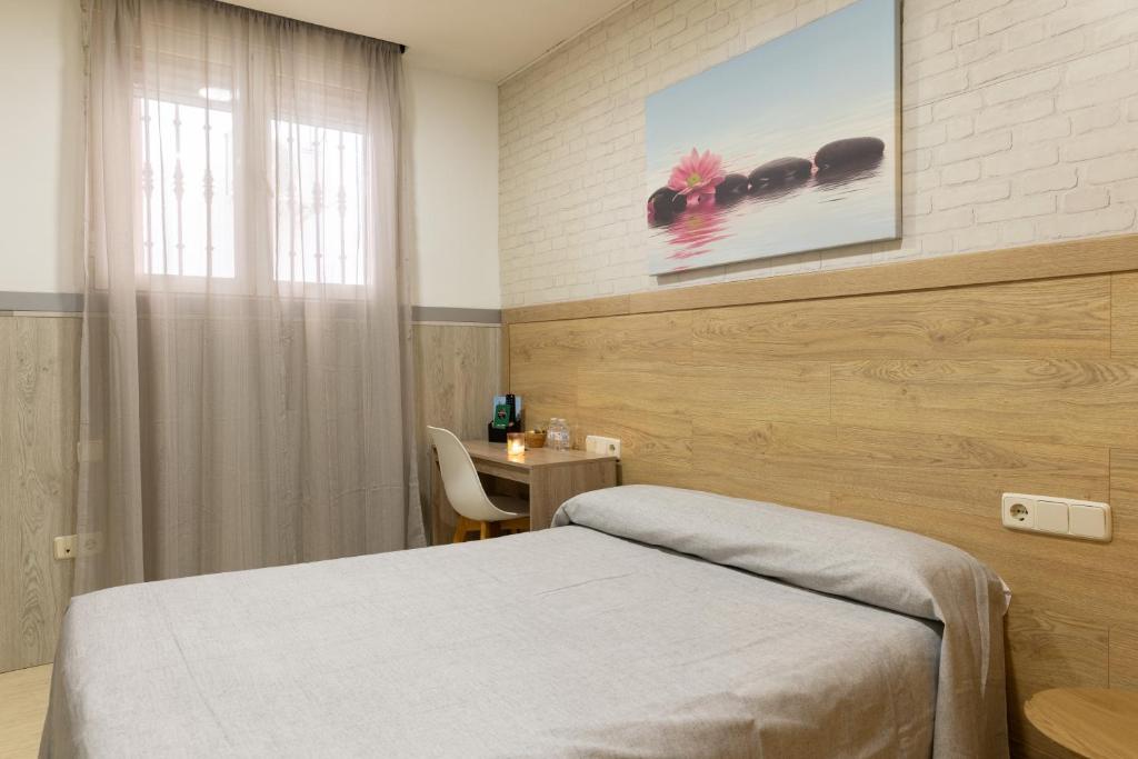 Hostal 82 - Habitación Doble Económica
