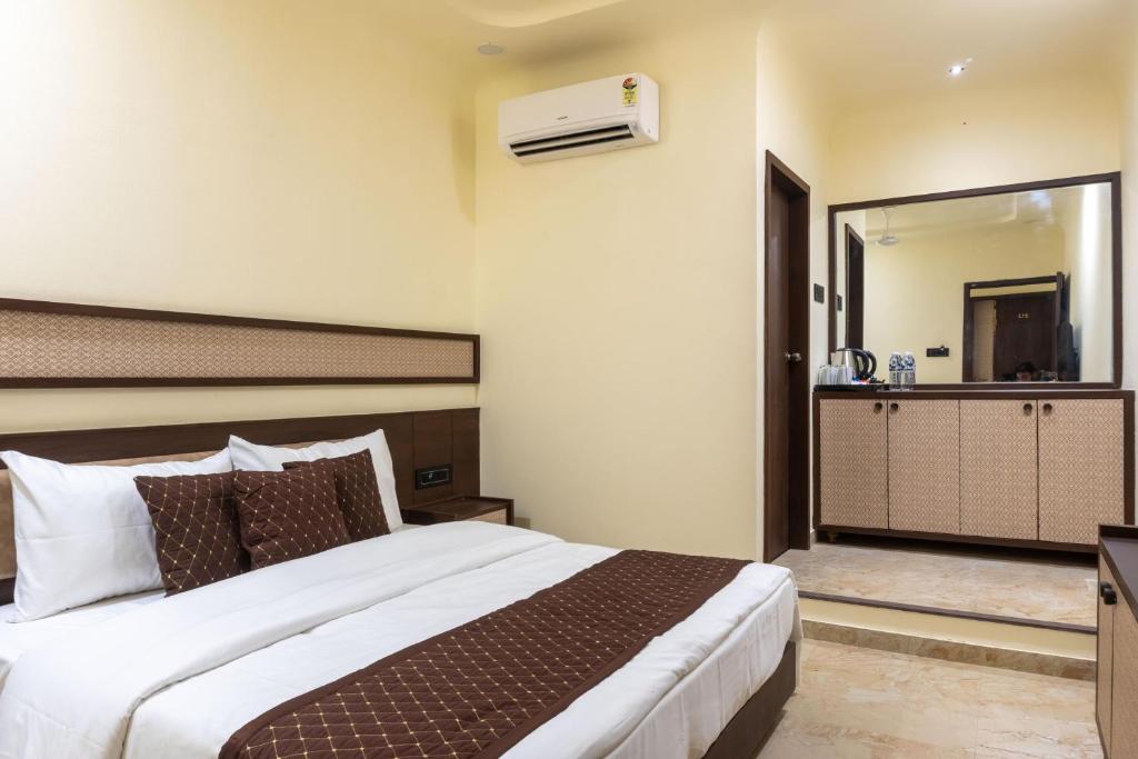 LIORA HOTEL