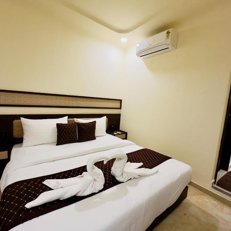 LIORA HOTEL