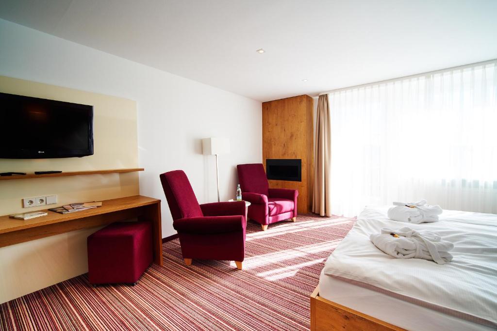 Hotel Tannhof - Deluxe Double Room With Balcony