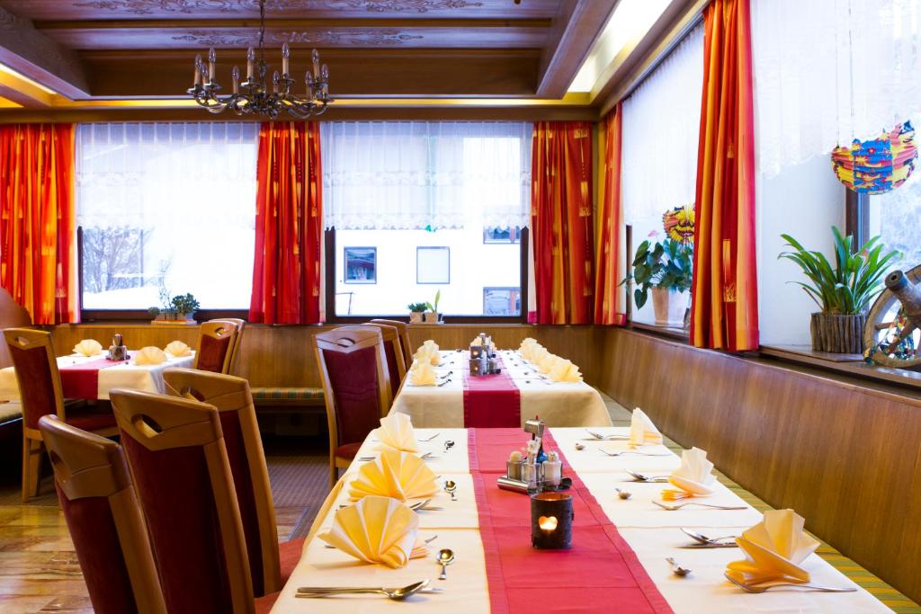 Restaurace v ubytování Hotel Alpenblick