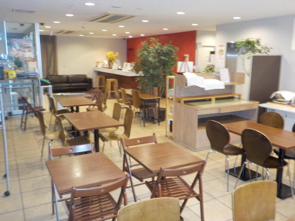 Posezení v ubytování Hotel Crown Hills Katsuta Omotechoten
