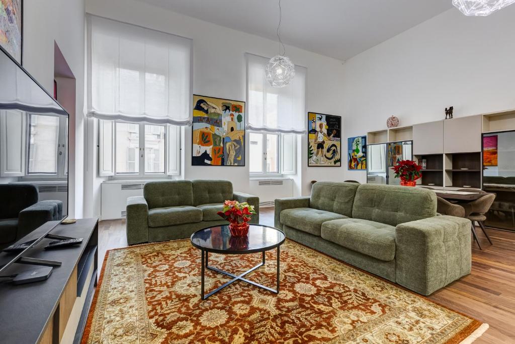 luxury via del Corso