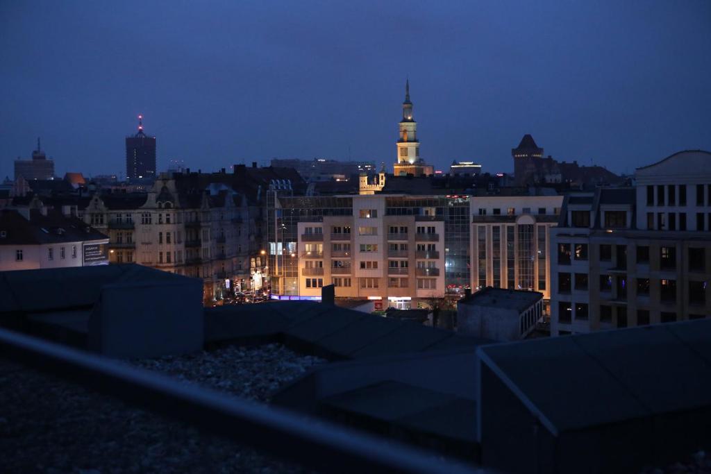 Výhľad na mesto Poznaň alebo výhľad na mesto priamo z apartmánu