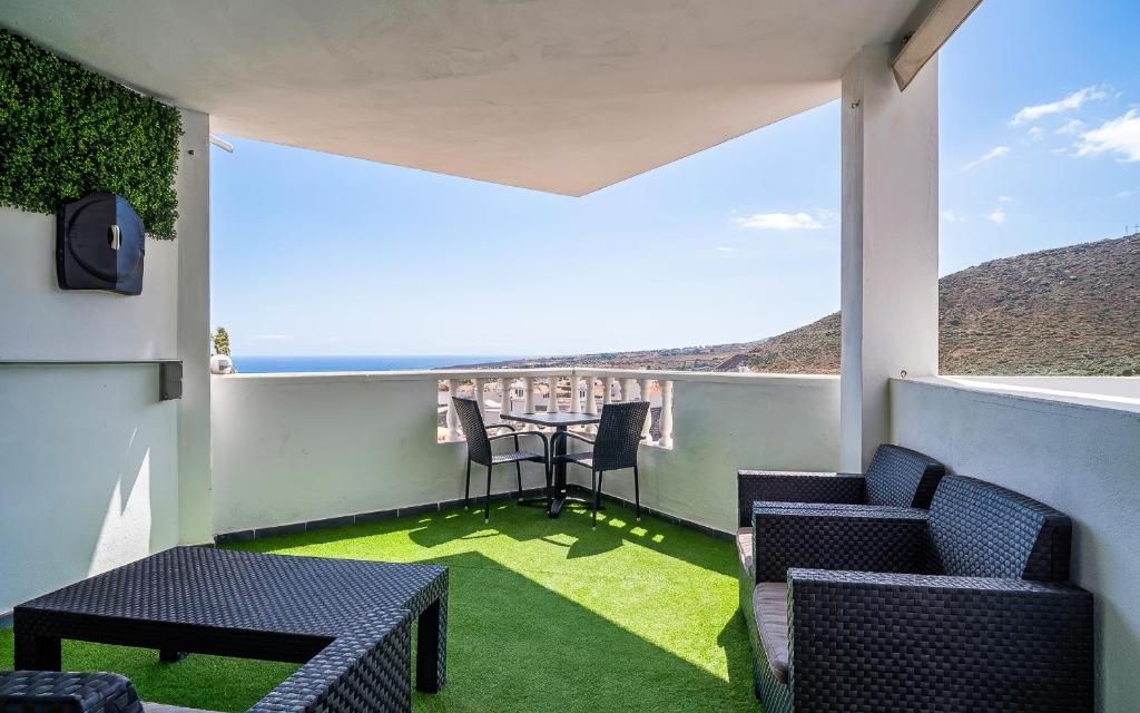 Apolonia Amazing Ocean View