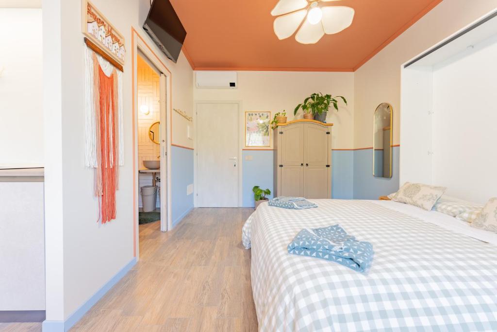 Amagi Home - Double Room With Private Bathroom