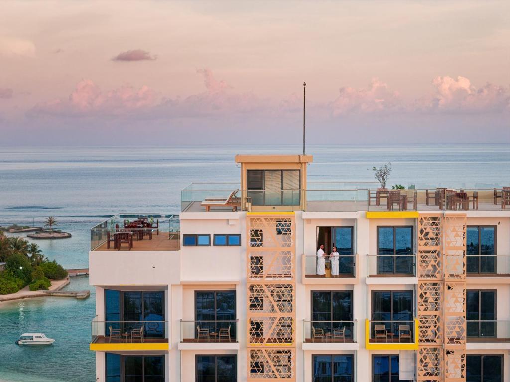 h78 Guraidhoo - View 28