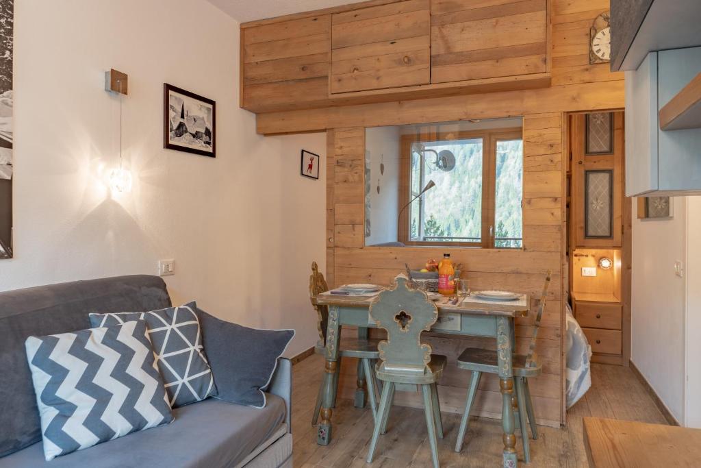Brenta Dolomites Views Retreat - Heart of Campiglio, Madonna di Campiglio — foto della struttura 4