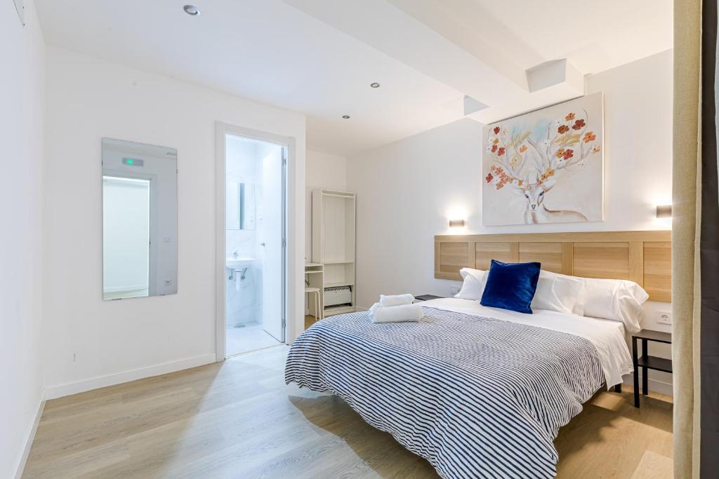 LooP Alcala - Economy Double Room