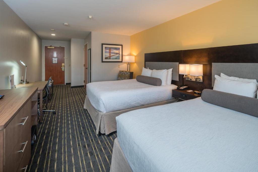 Hotel Aura SFO Airport FREE SHUTTLE - Habitación Queen Estándar Con Dos Camas Queen