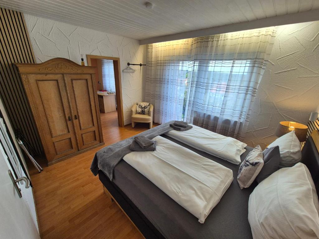 Hotel Schönblick - Family Room With Balcony