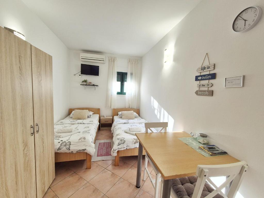 Twin Love Apartment