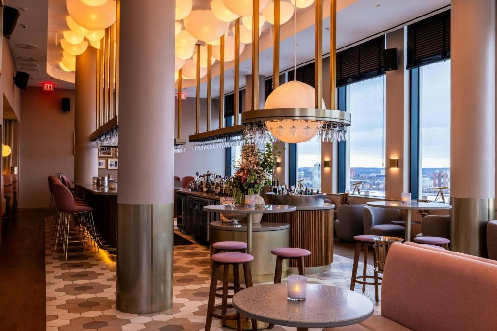 citizenM Boston Back Bay photo