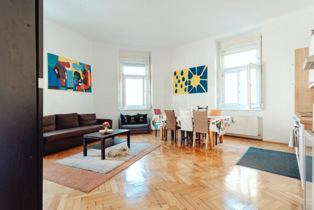 Lilians modern Appartement in historical Citycenter