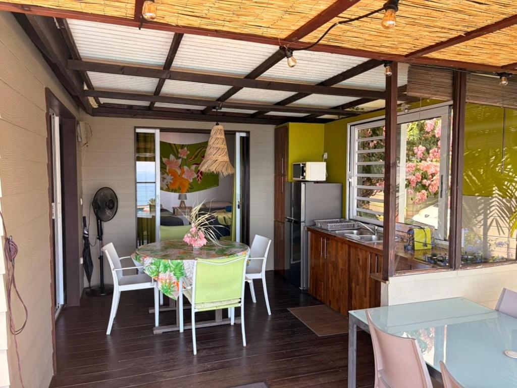 Cozy bungalow vue exceptionnelle sur l'océan - photo 12 - Tahiti, Polynésie