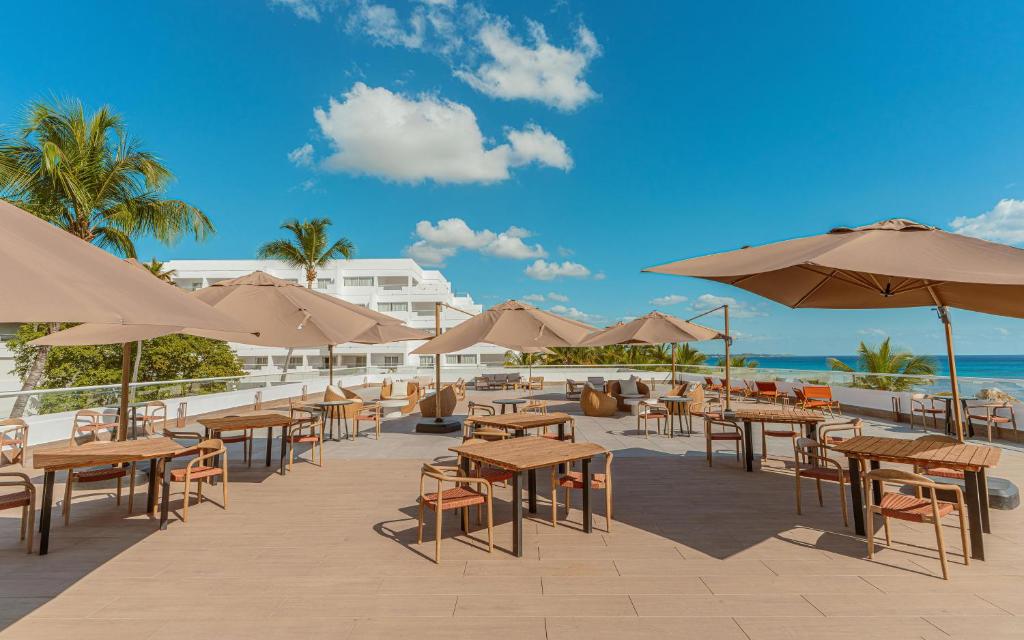 Santo Domingo Bay Convention Resort & Casino photo