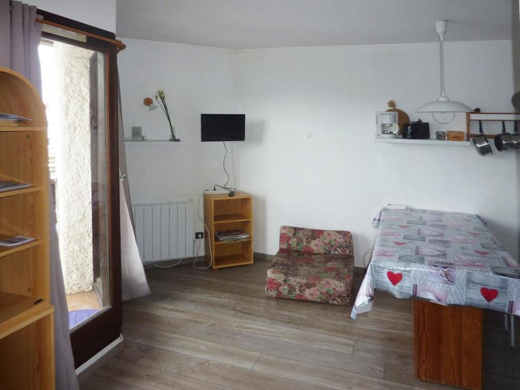 Studio confortable pour 4 pers avec départ skis aux pieds - FR-1-322-397