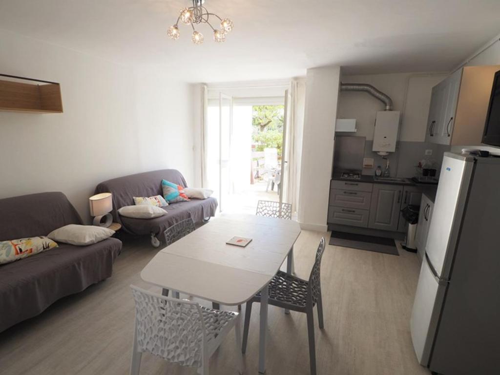 Studio agréable, animaux OK, parking - 4 pers. - FR-1-874-22