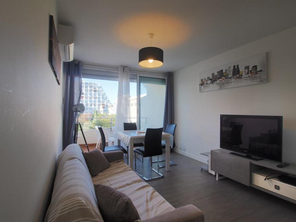 Bel appartement en centre-ville, parking - 4 pers. - FR-1-874-48