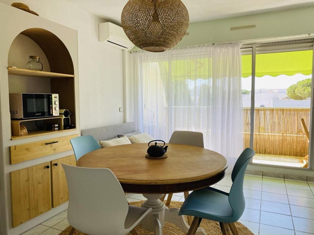 Appartement charmant - 4 pers. piscine vue - FR-1-874-60