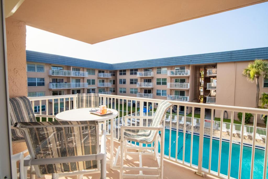 Spanish Main - Cocoa Beach Oceanfront Condos near Port Canaveral - 部分海景两卧室公寓 - 26单元