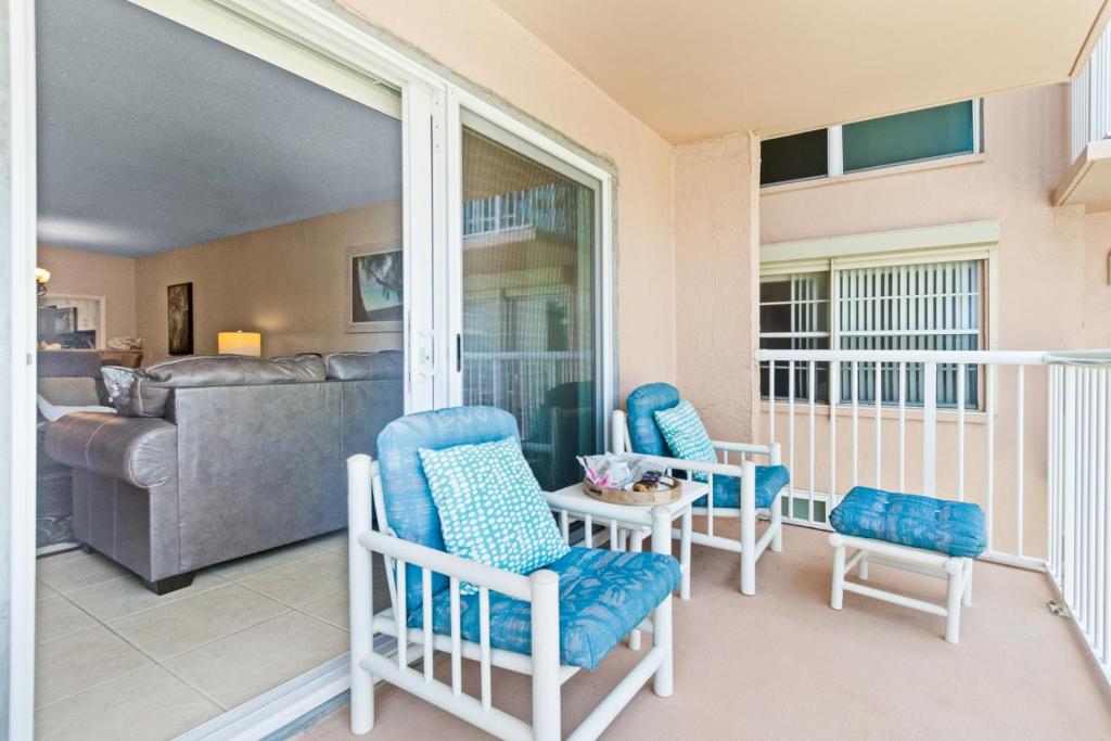 Spanish Main - Cocoa Beach Oceanfront Condos near Port Canaveral - 部分海景两卧室公寓 - 28号单元