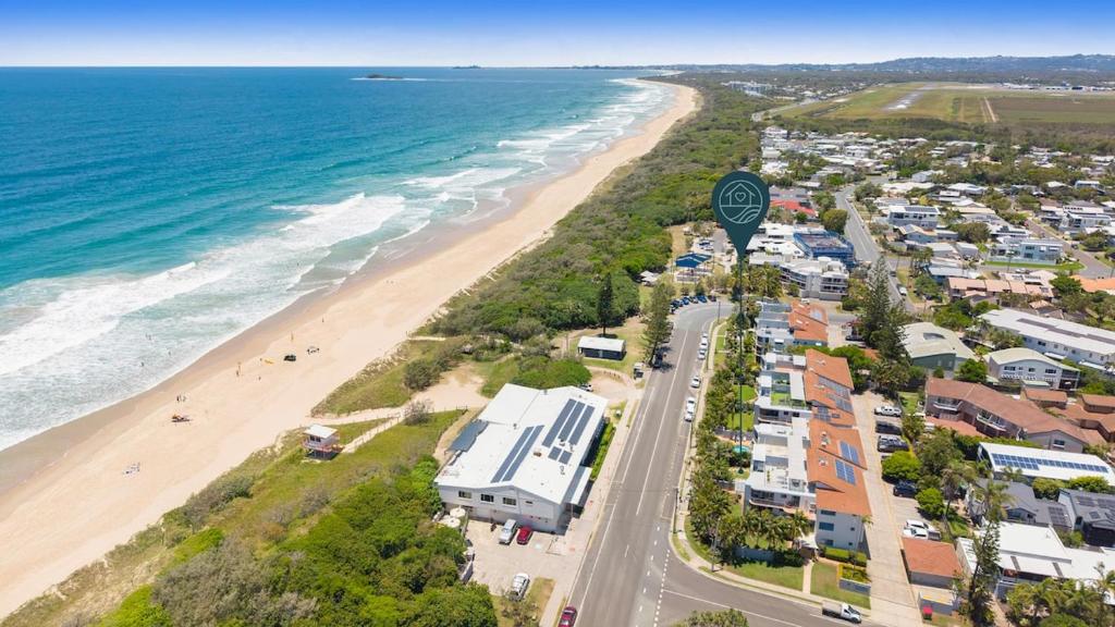 an aerial view of a beach and the ocean at Salad Days -Beachfront & Pet Friendly in Marcoola