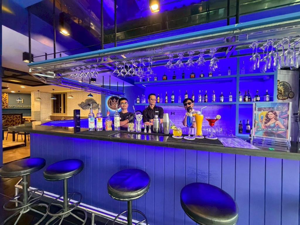 فضای داخلی Blue Neptuna Hotel Phuket Patong by Koko در پوکت - تصویر ۳