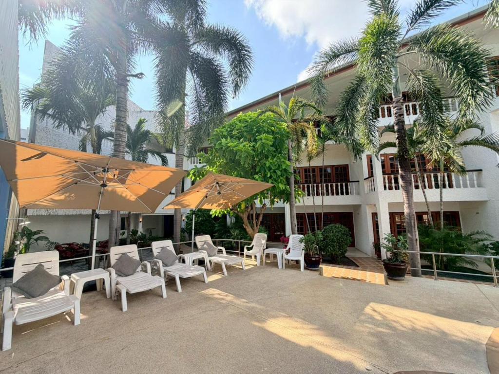 امکانات Blue Neptuna Hotel Phuket Patong by Koko - تصویر ۴
