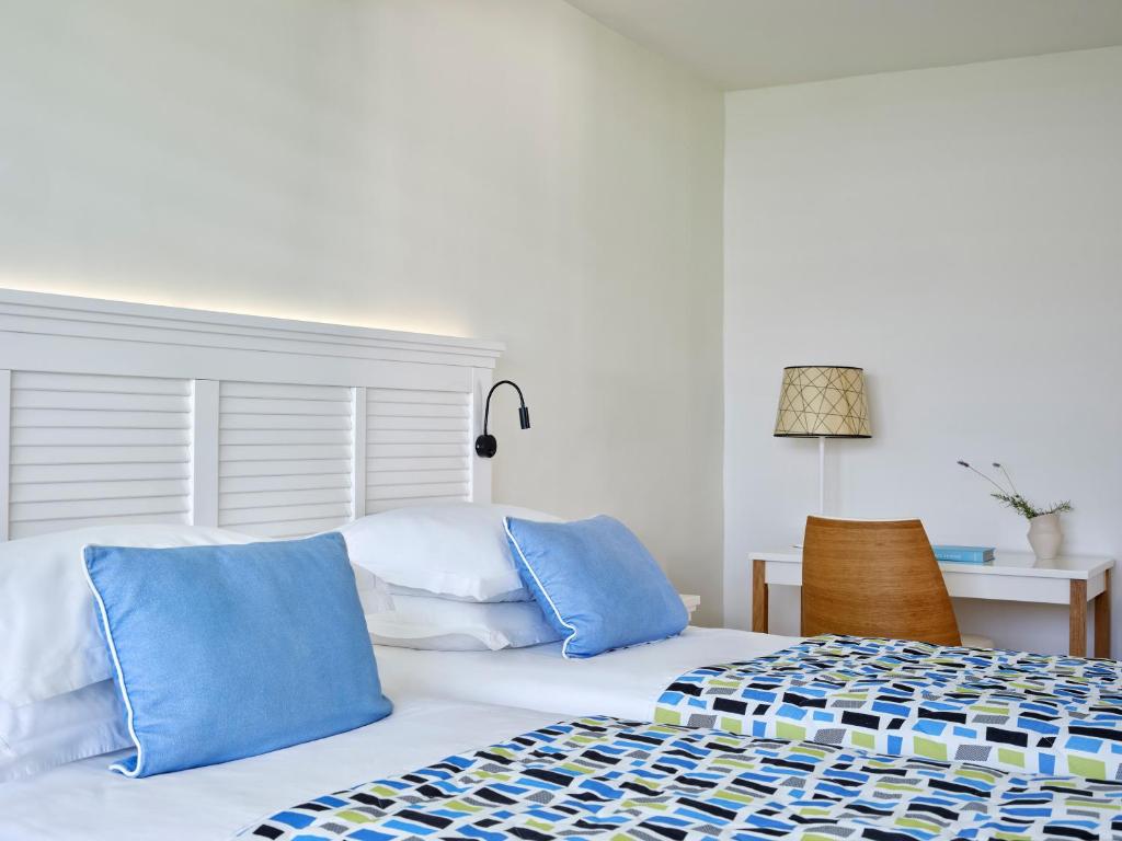 Amadria Park Beach Hotel Jure - Habitación Familiar Con Vista Al Patio