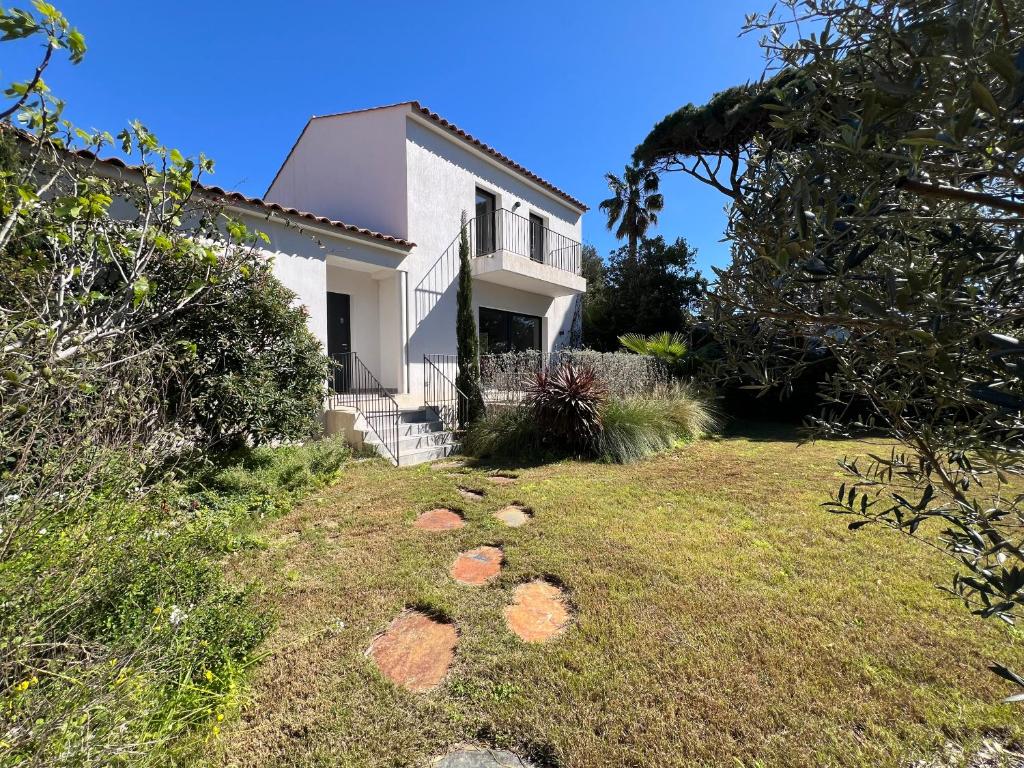 Villa EVASION climatisée pour 8 personnes proche plage - Les Pesquiers