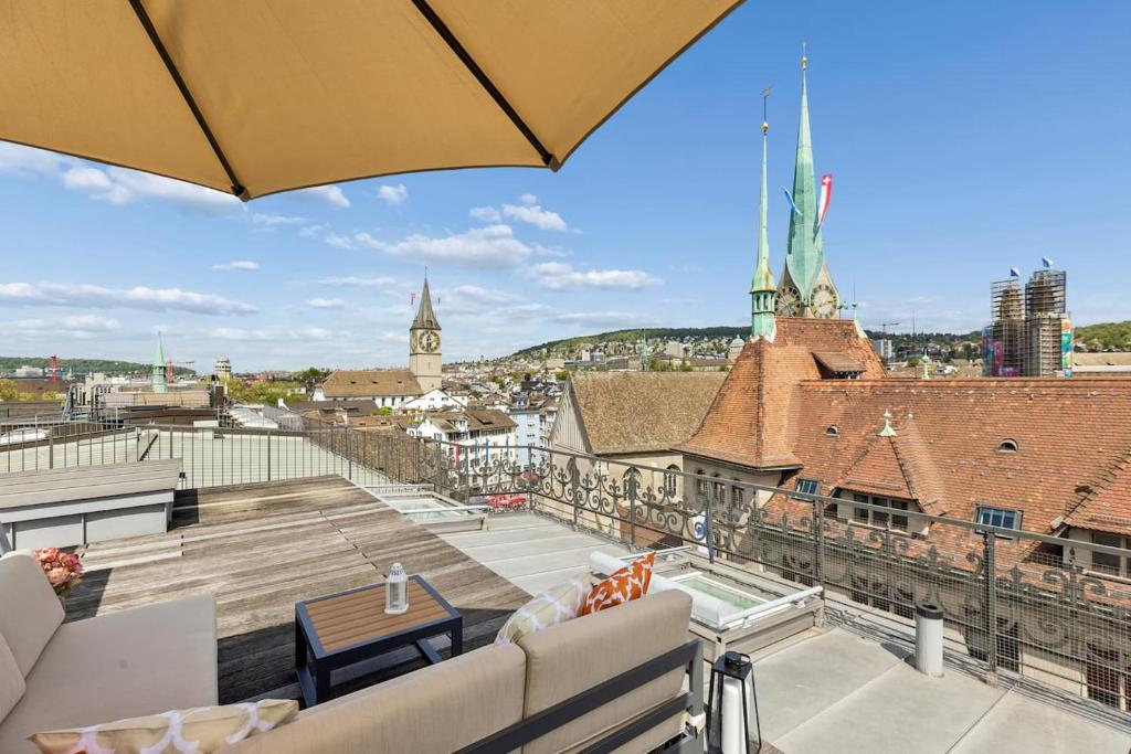 IKON Old Town Penthouse AC, Lake & Mountain View