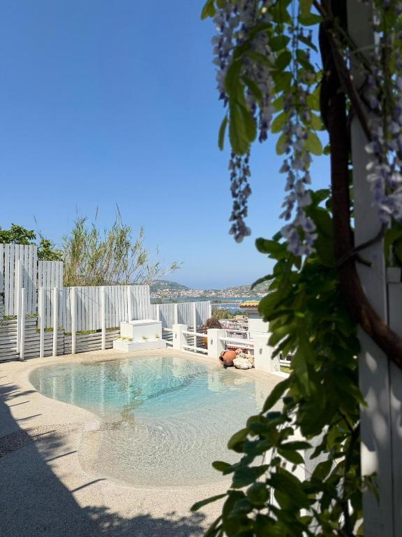 Pharus Miseni Suites and rooms