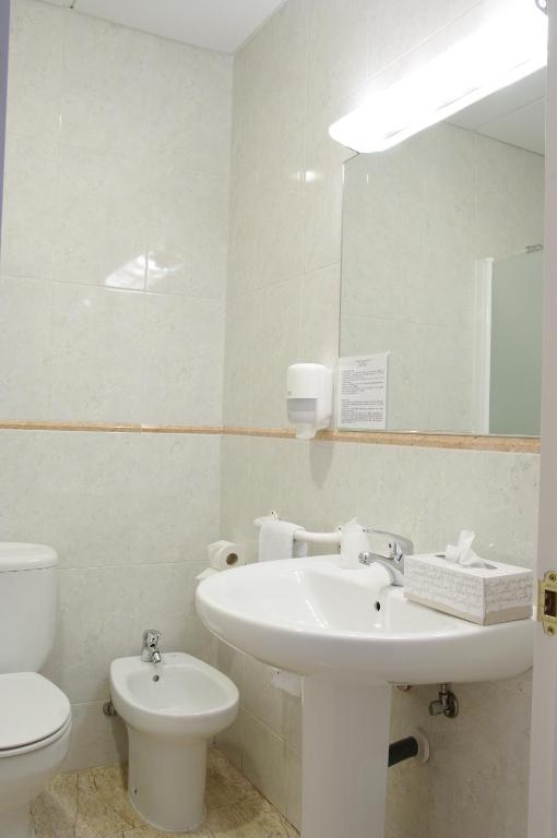 Hotel Barajas Plaza - Resim 43