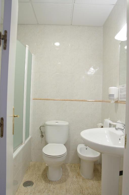 Hotel Barajas Plaza - Resim 44