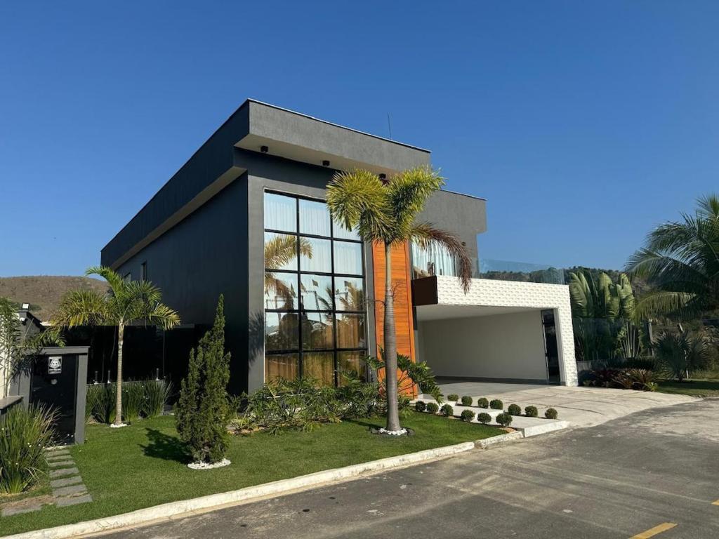 Beautiful house mansion for rent in Pinheiral