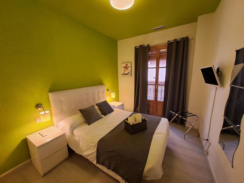 Nest Flats Navas