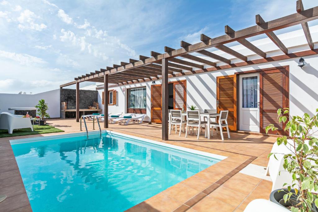 Villa Plus Life Private Pool by PVL