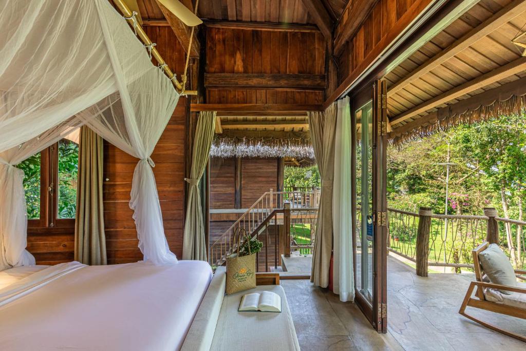 Bungalow Premium Jungle Có Giường Cỡ King