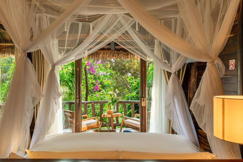 Bungalow Premium Ocean Breeze Có Giường Cỡ King