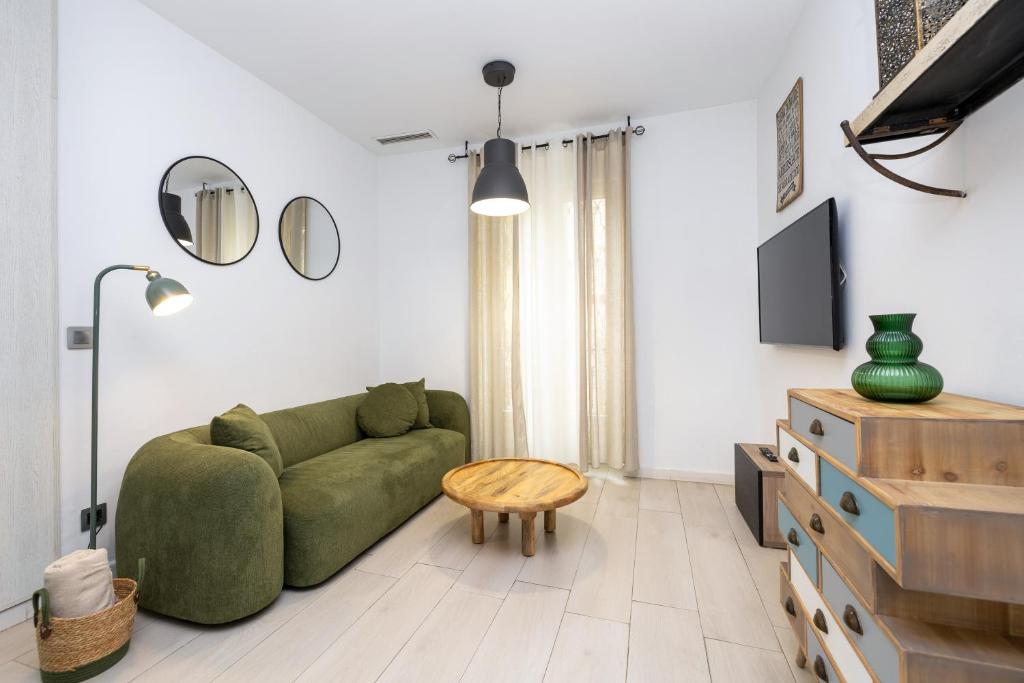 Tina Home - 