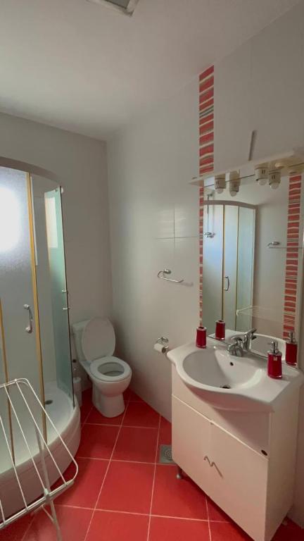 Mandir apartments - Center - Studio