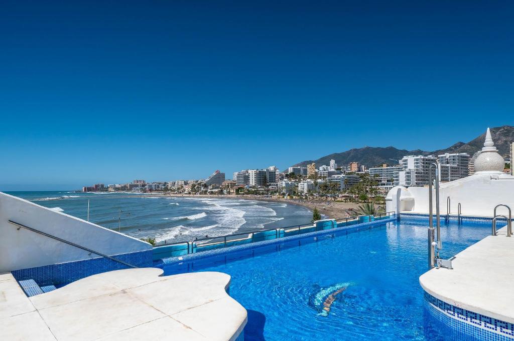 Puerto Marina Sea Views