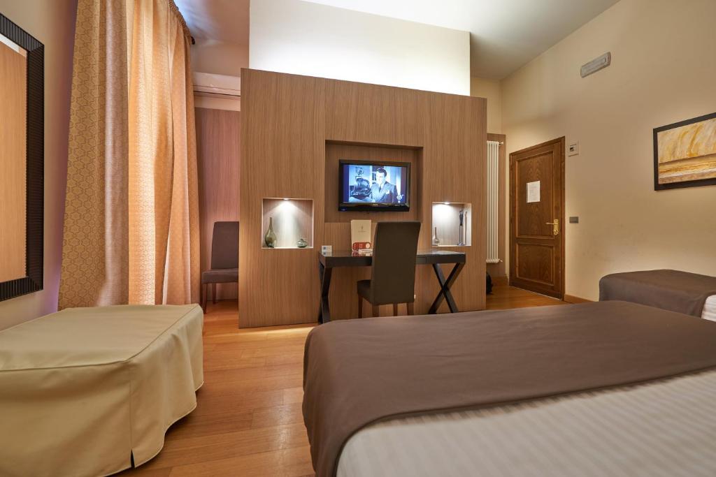 Hotel Cosimo de' Medici - Resim 5