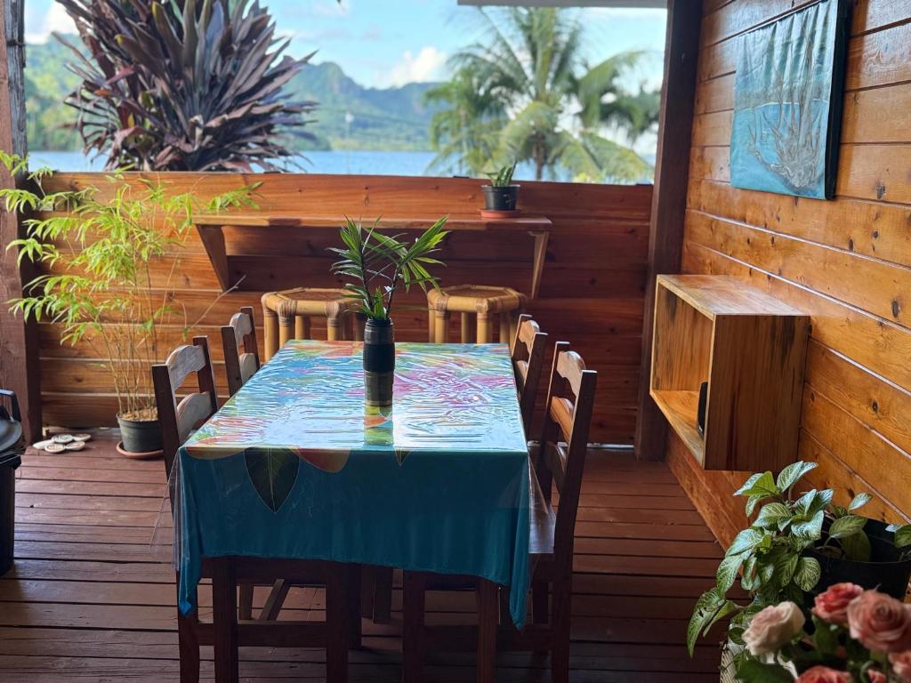 Hiva's Place climatisé terrasse vue sur mer -Huahine - photo 12 - Huahine, Polynésie
