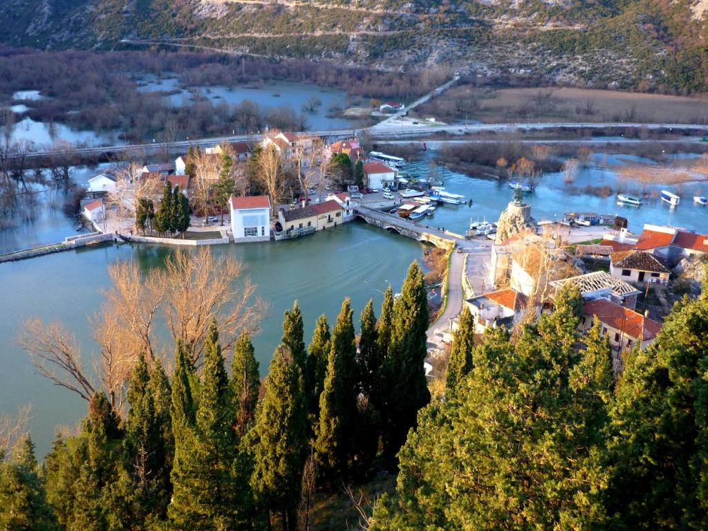 Lux Apartment Sunset - 17